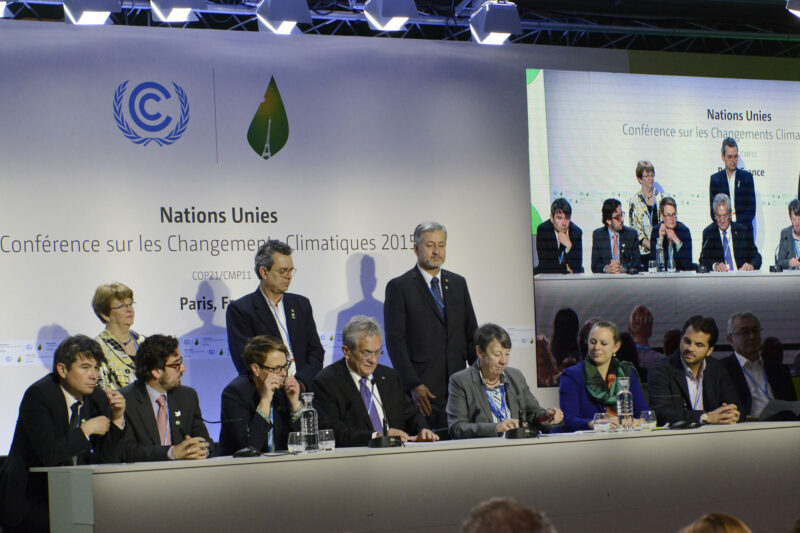 Marshall Islands: Coalition of High Ambition, 2015. UNclimatechange, Flickr (CC BY 2.0 DEED)