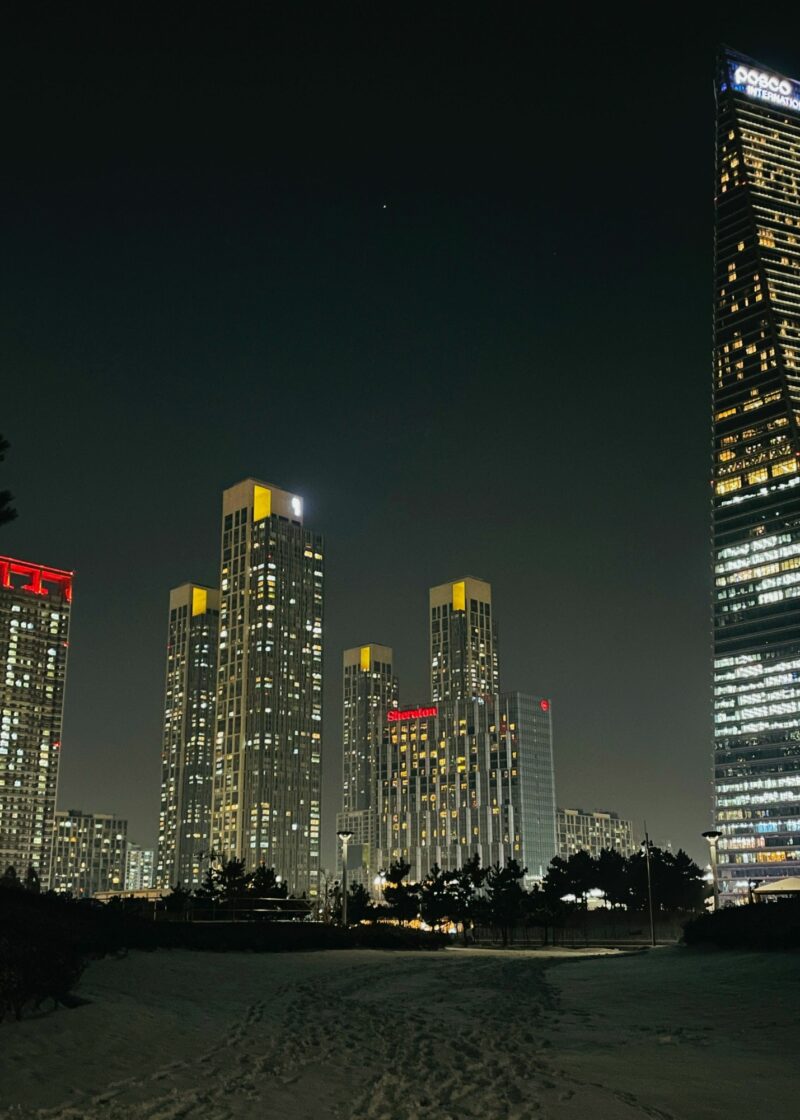 Songdo, South Korea, home to the Green Climate Fund headquarters. Photo by Daesun Kim on Unsplash