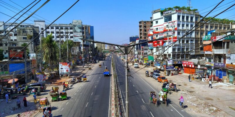 Dhaka Aricha Highway, Savar, Bangladesh. Sazzad Bin Jafor on Unsplash