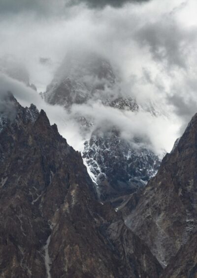 The Karakoram range affects water availability in Pakistan