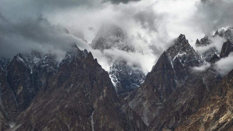 The Karakoram range affects water availability in Pakistan